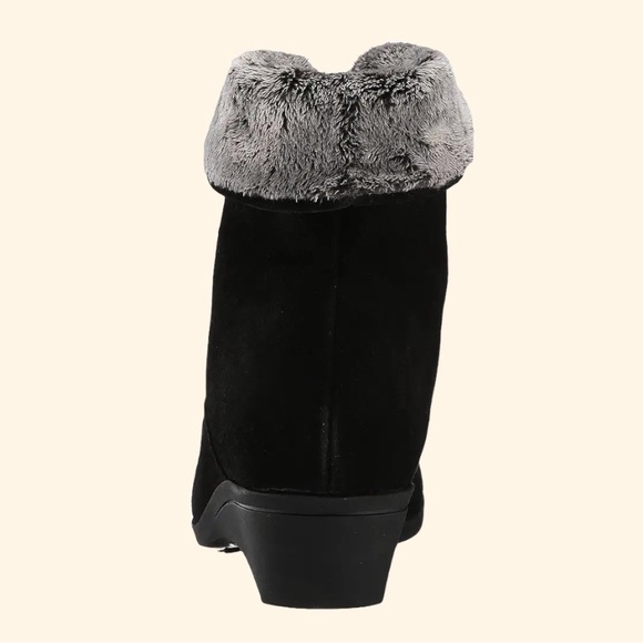 La Canadienne Evitta Suede Shearling Wedge Black Booties Front Zip Canada 8 - Picture 3 of 10